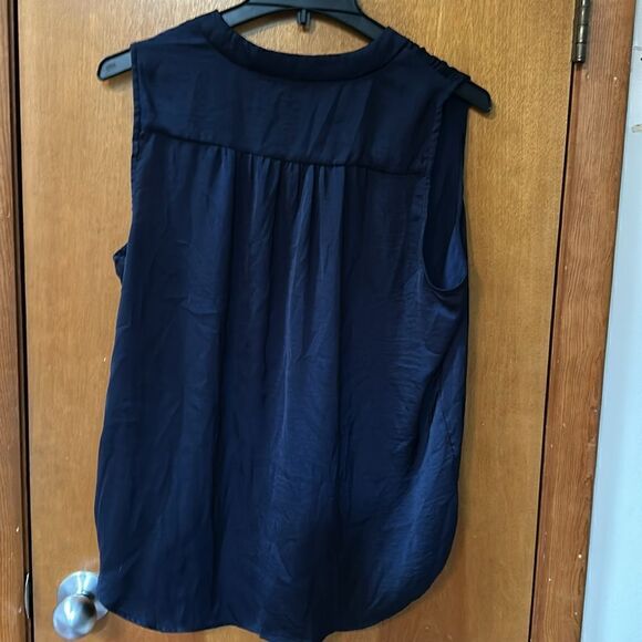 Navy shell  - Picture 4 of 7